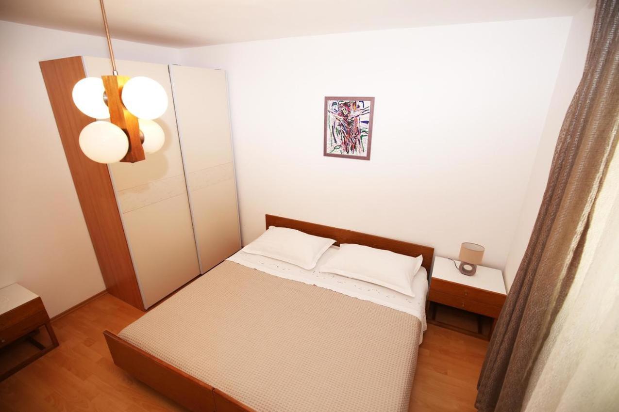 Apartments By The Sea Bol, Brac - 13413 Exterior foto